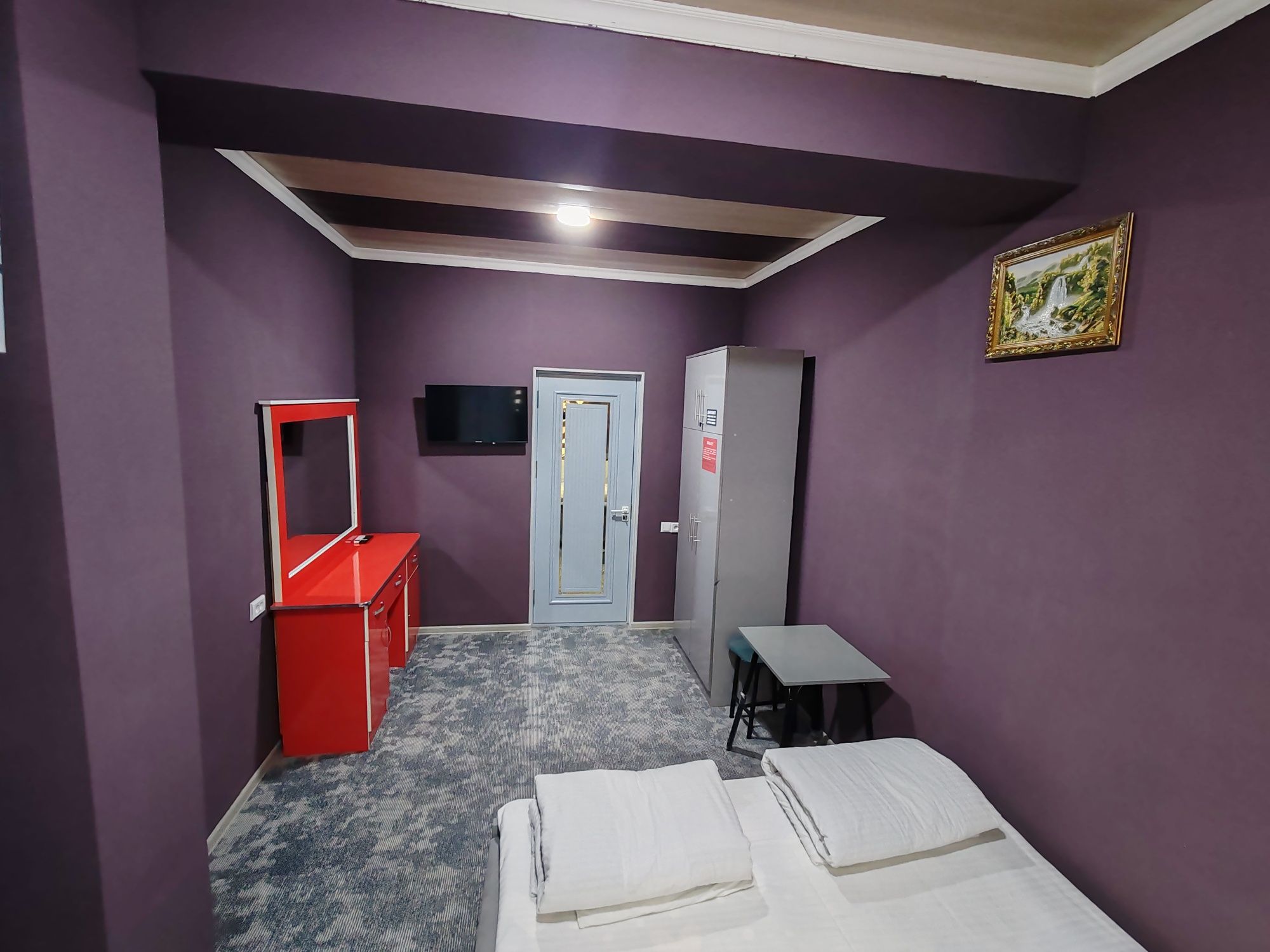 Zafar hostel mehmonxona yangi bozor xolis ro‘parasi qulay narx