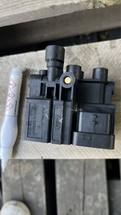Compresor suspendie pneumatica aer range rover sport bloc valve piese