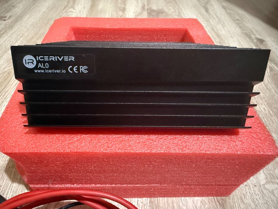 Крипто копачка iceriver AL0