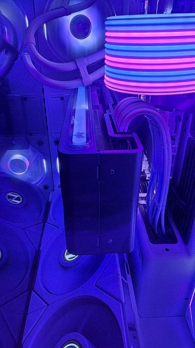 Видео карта Sapphire AMD NITRO+ RX 7900 XTX OC VAPOR-X 24GB GDDR6