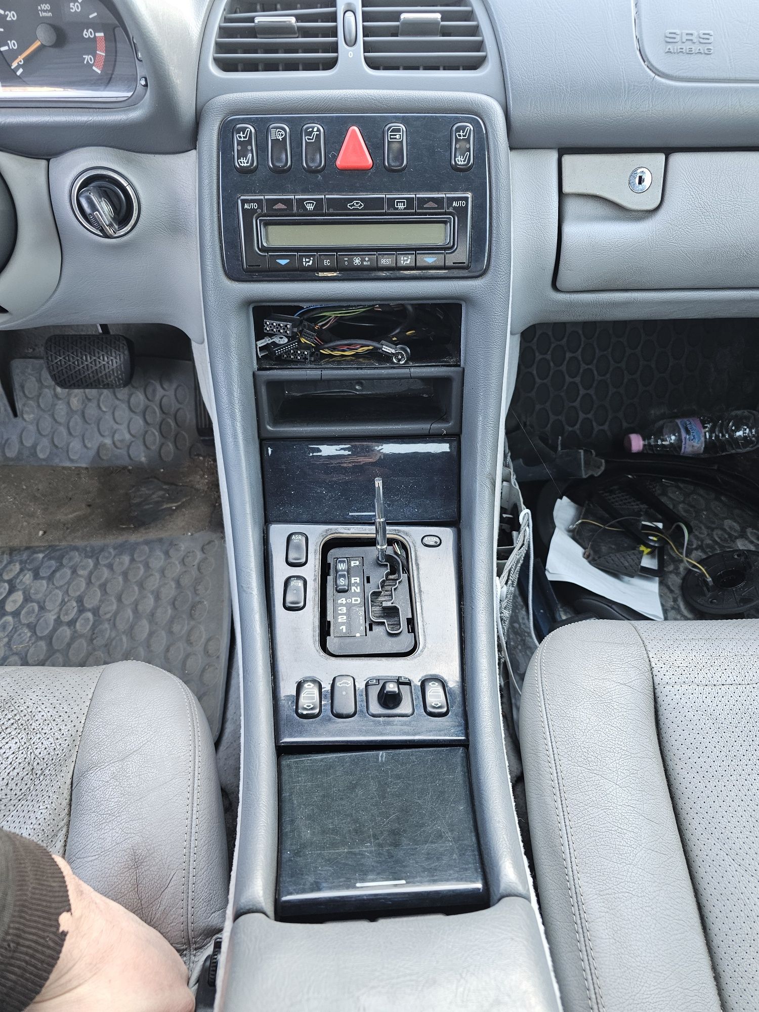 Clk320 C208 на части