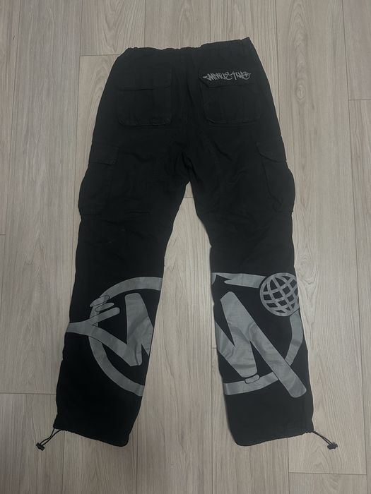 Luda дрехи,дрехите са в добро състояние ако имате въпроси пишете ми!