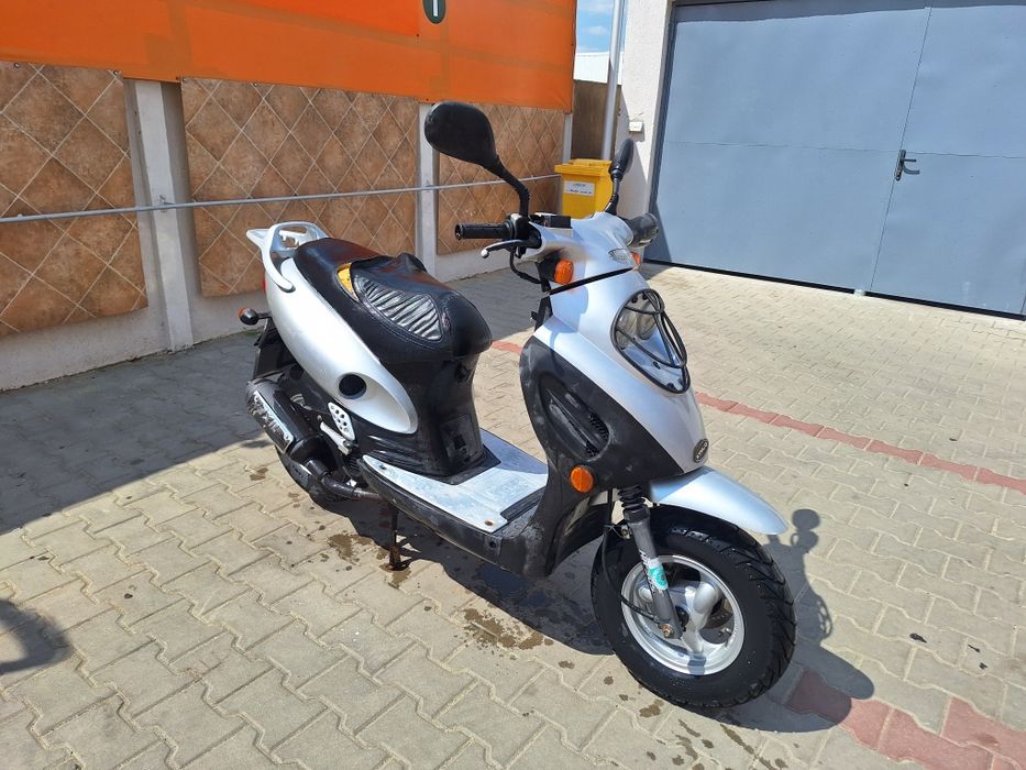 Scuter kymco 49cm Adus din Germania