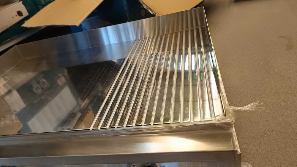 grill gratar plita inox 75x45cm 230v 3,5 kw nou 2500 lei