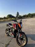 Ktm duke 125cc.
