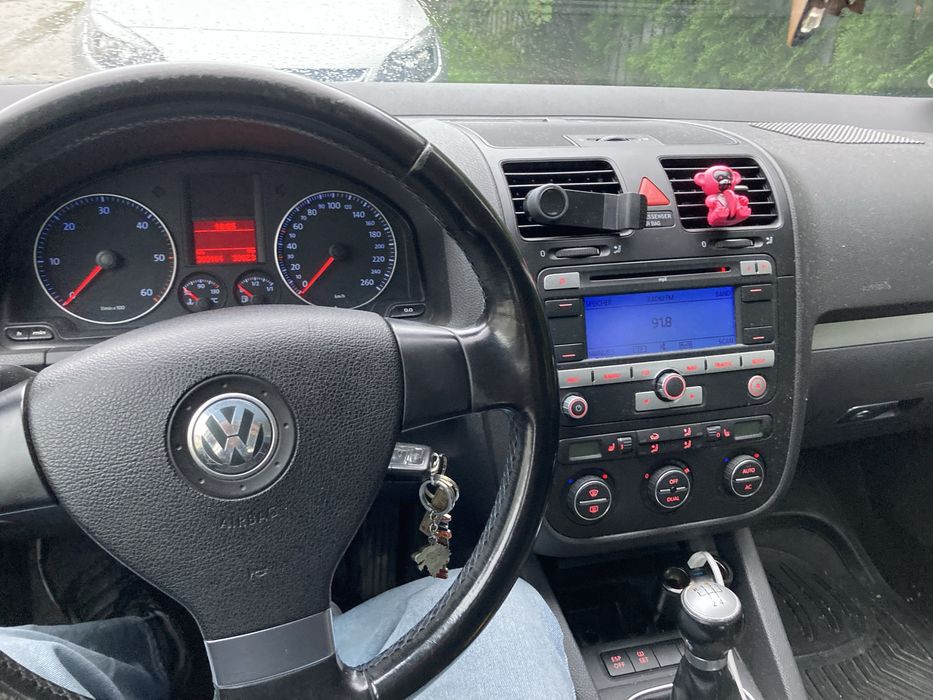 VW Golf 5 – 2008 – 1.9 TDI – Preț avantajos