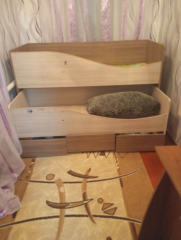 Продам детскую кровать