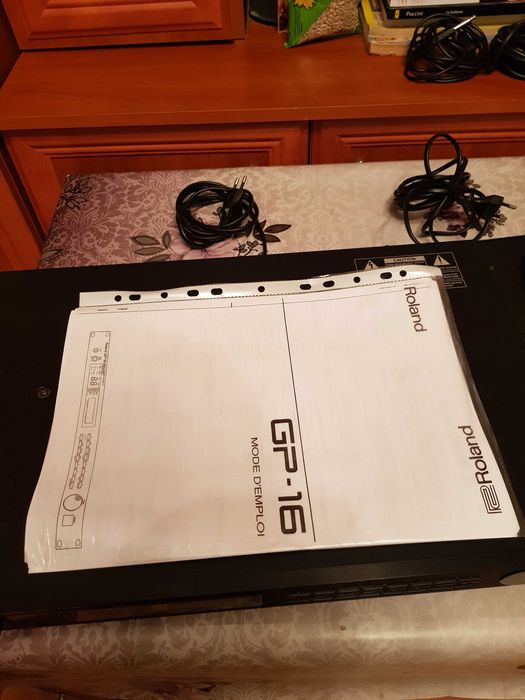 Vand procesor de chitara "Roland-Gp 16" made in Japan