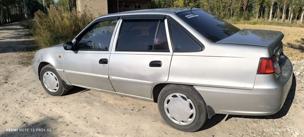 Nexia 2  sotiladi 2009