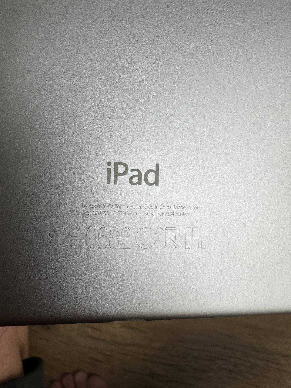 Apple iPad mini 4 Wi-Fi+4G A1550