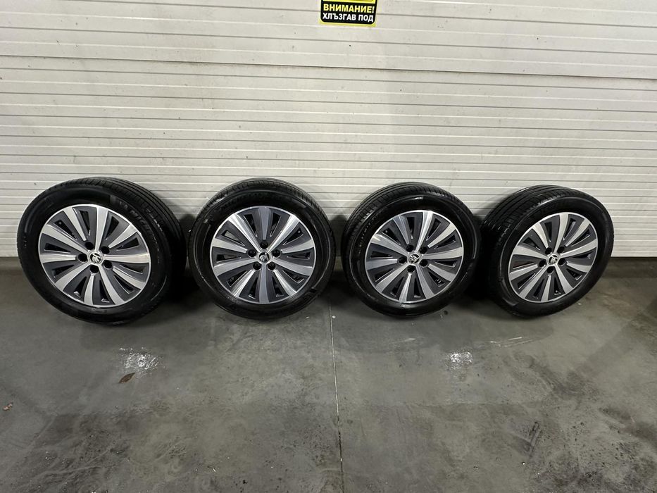Гуми с джанти 17 за skoda superb