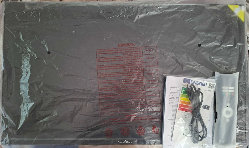 Vând Smart Tech nou