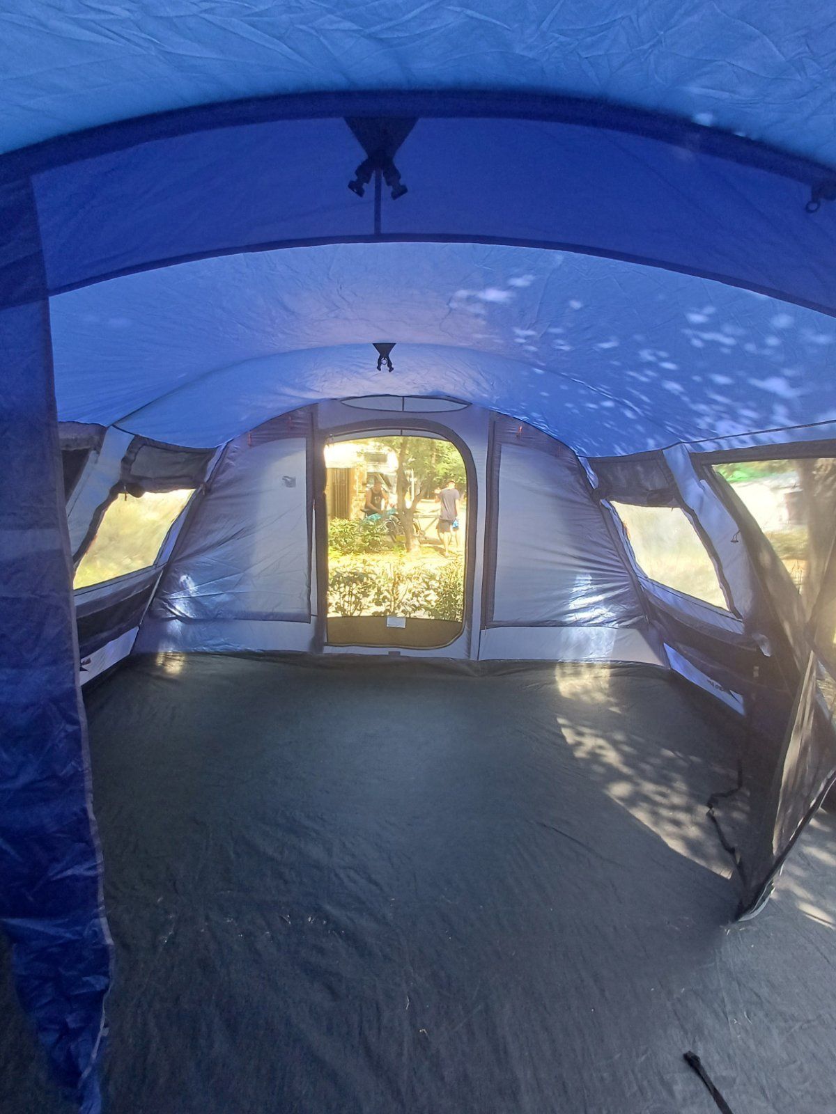 Продавам палатка Vango samara 600