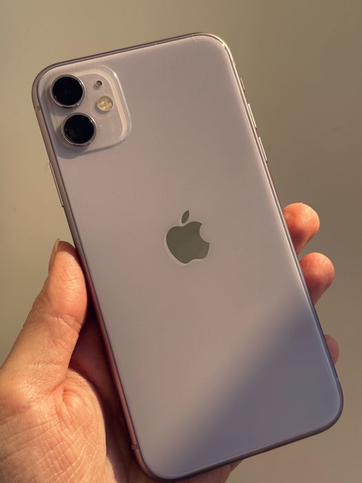Продам Iphone 11