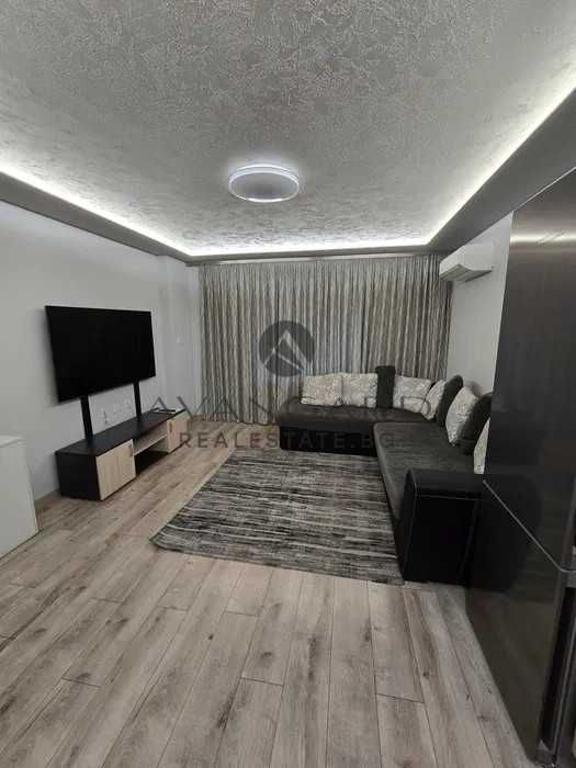 Продава се Тристаен апартамент в Пловдив, Тракия - 95 кв.м за 1508 €/кв.м - Снимка #1