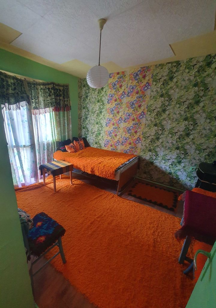 Дава се под наем Двустаен апартамент в Малко Търново - 66 кв.м за 22300 € - Снимка #2