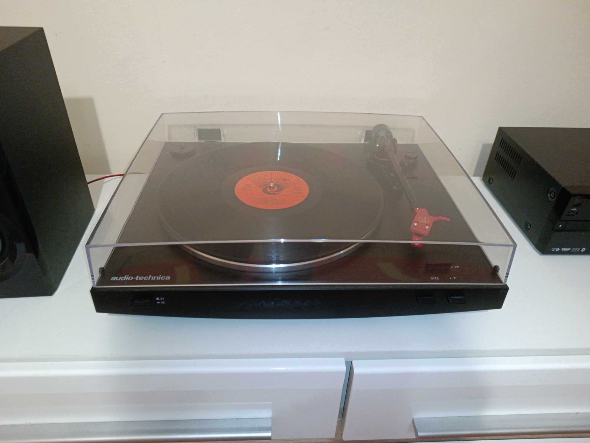 Автоматичен Грамофон Audio Technica AT-LP3 (За Варна)