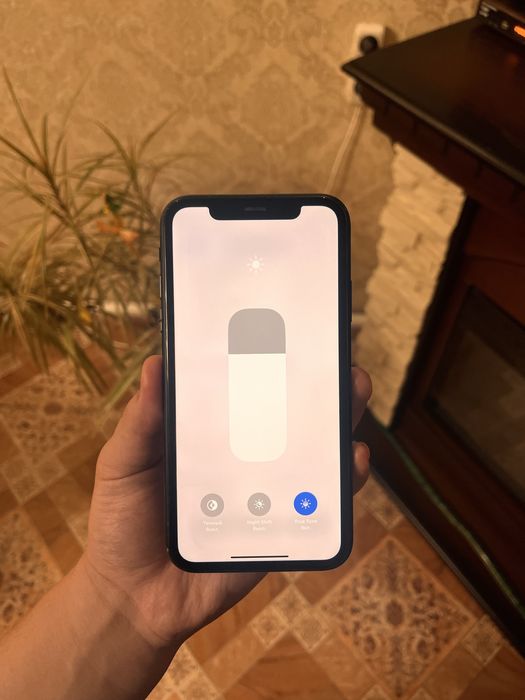 iPhone Xr 128GB 100% аккум. В шикарном состоянии!