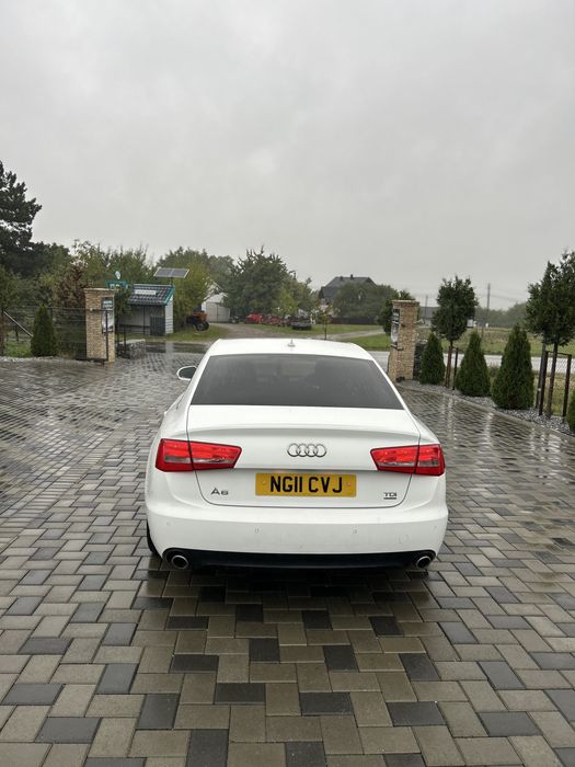 Vand Audi A6 Quattro 2011
