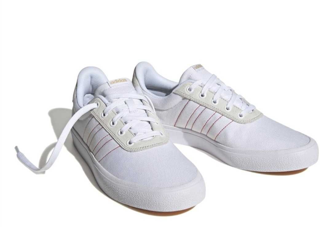 Оригинални кецове на Аdidas Vulcraid3R! 42