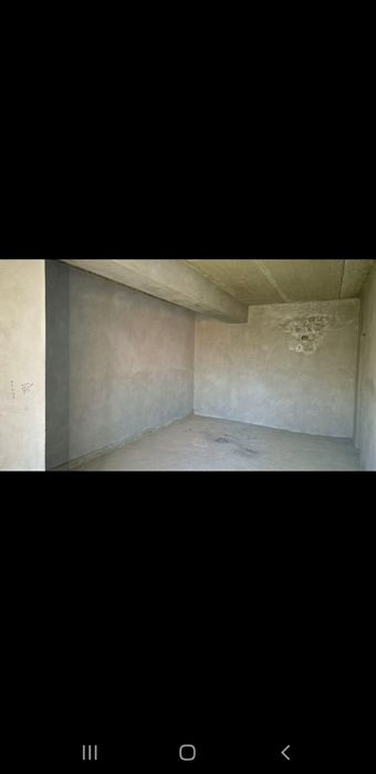 Продаётся квартира коробка.