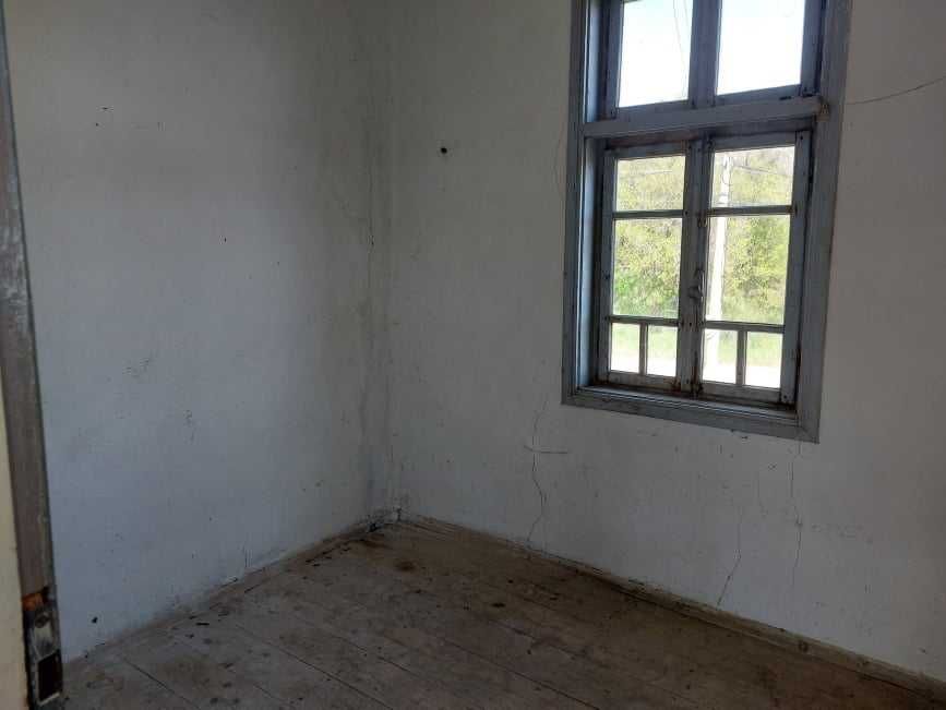 Двуетажна къща за продажба в с. Пчелище