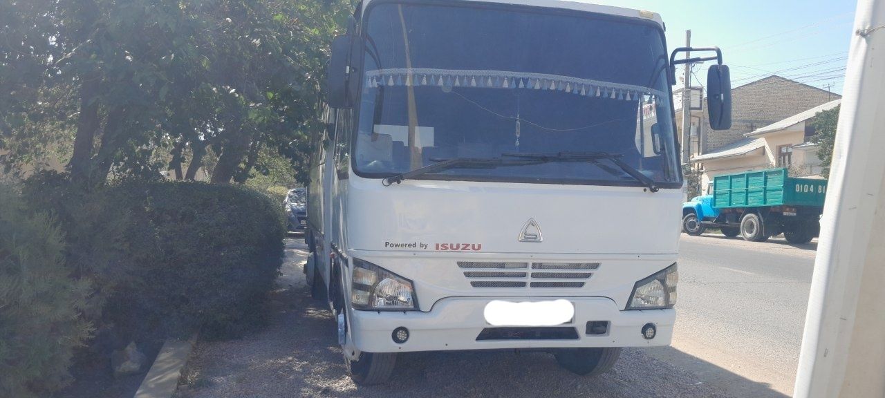 Автобус кузов Исузу