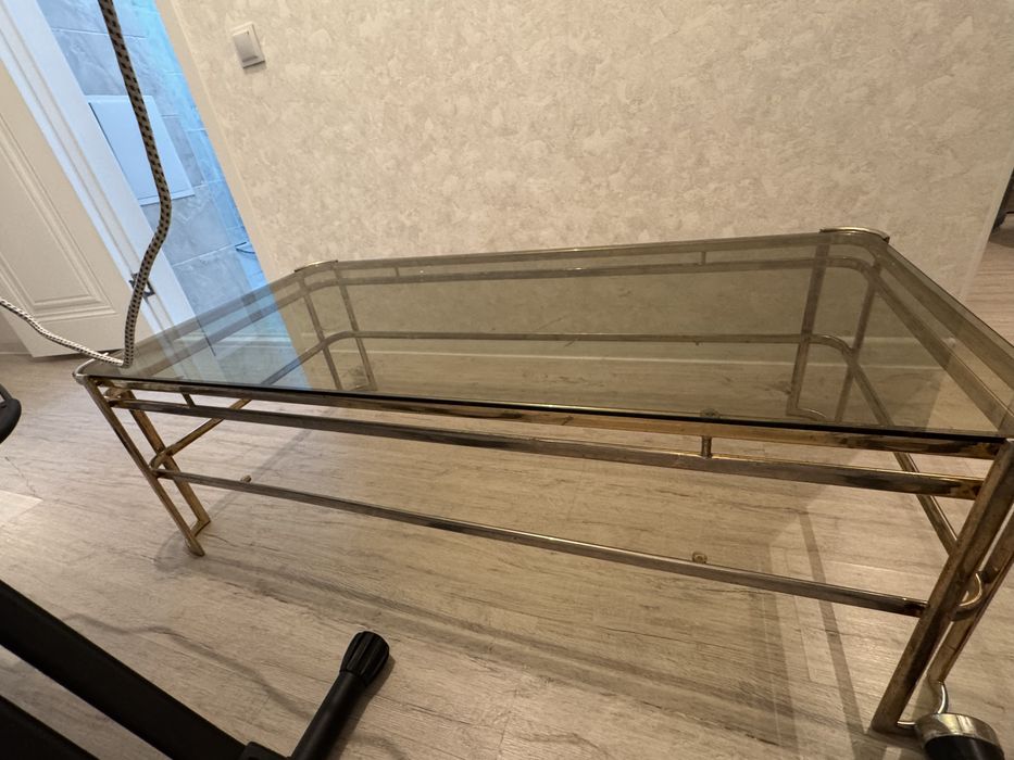 Журнальный стол