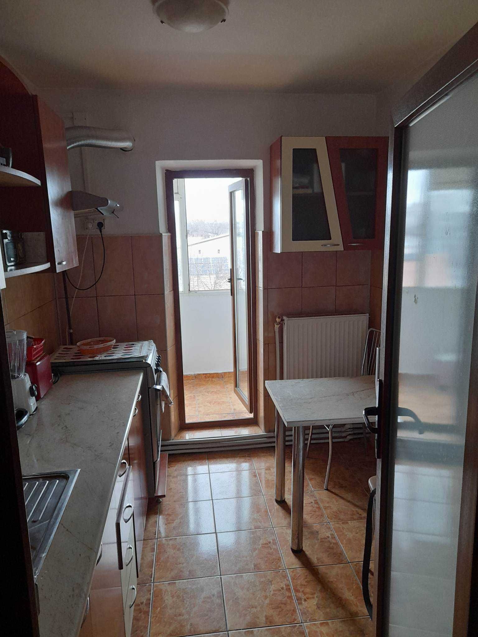 ofer spre inchiriere apartament 2 camere