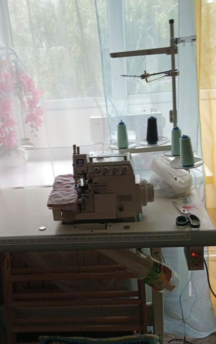 Оверлог промышленый