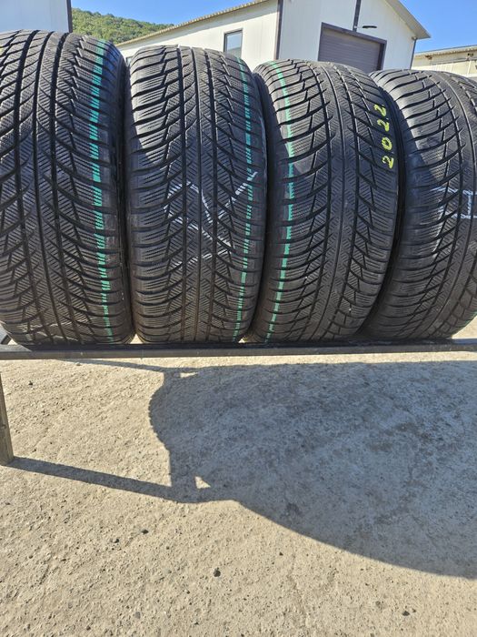 Vând 4 anvelope iarna 225/50/17 225/50r17 BRIDGESTONE