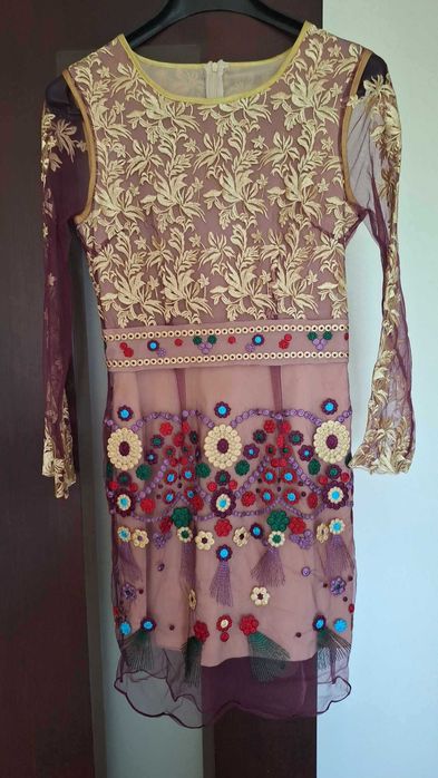 Vand rochie din organza brodata manual