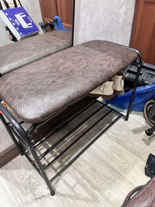 Продам обувницу срочно