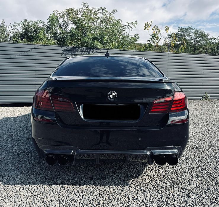 BMW f10 520dA 184cp 2011  M Akrapovic