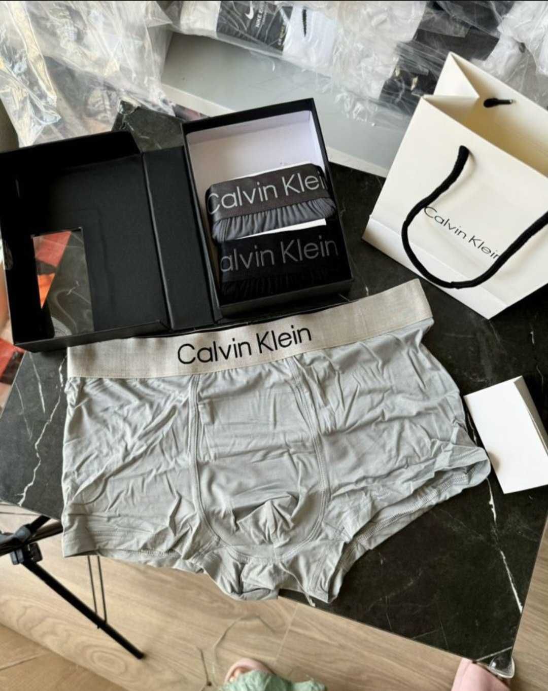 Calvin Klein ichki-kiyim