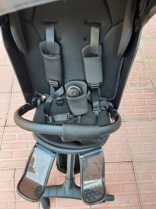 Коляска детская очень удобная  QPLAY QBOOK