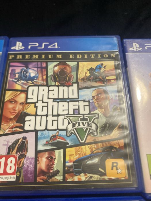 Jocuri PS4(cititi descrierea)