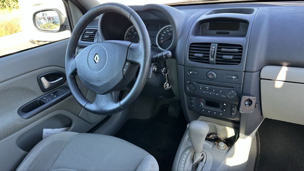 Renault Clio 2 1.6, 16 valve