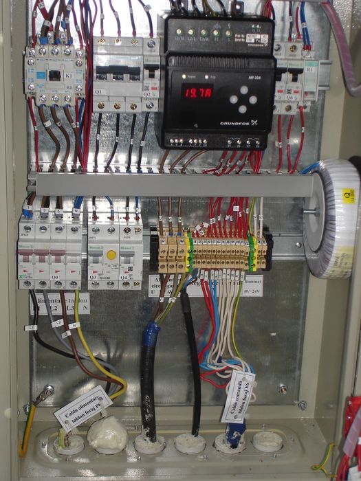 Electrician ANRE - Case, blocuri, hale si Magazine.  Preturi mici