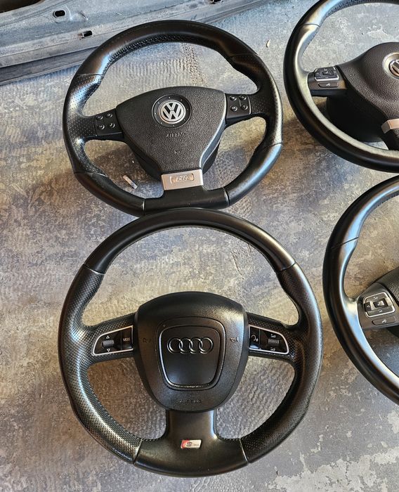 Volan audi IMPECABIL si passat cc, b7,tiguan