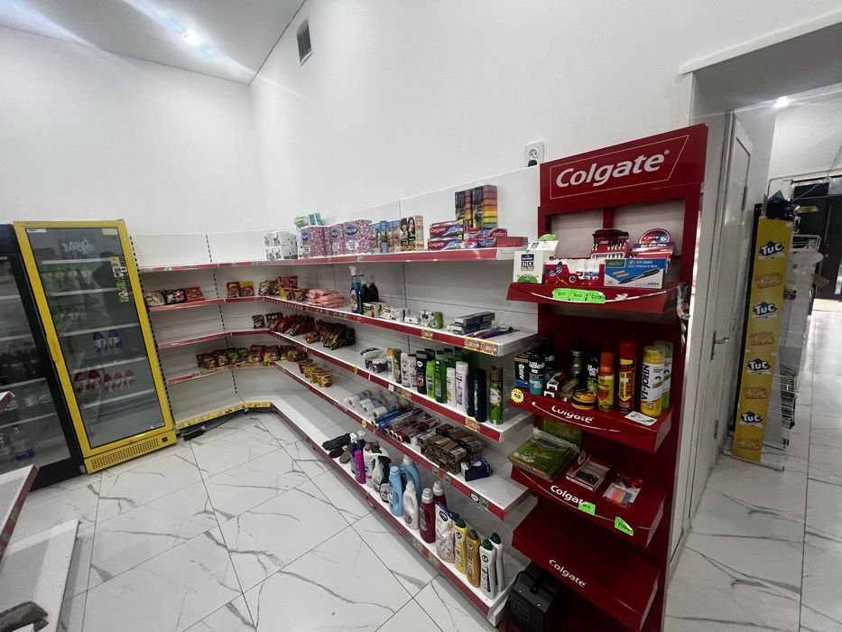 Продается стеллаж ! По цене договоримся! Моноблок! Стеллаж!