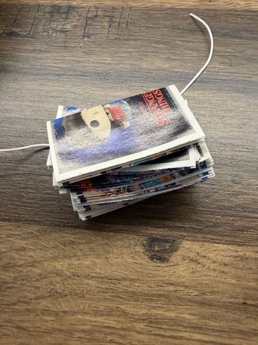 Stranger Things x Kinder Joy цялата колекция