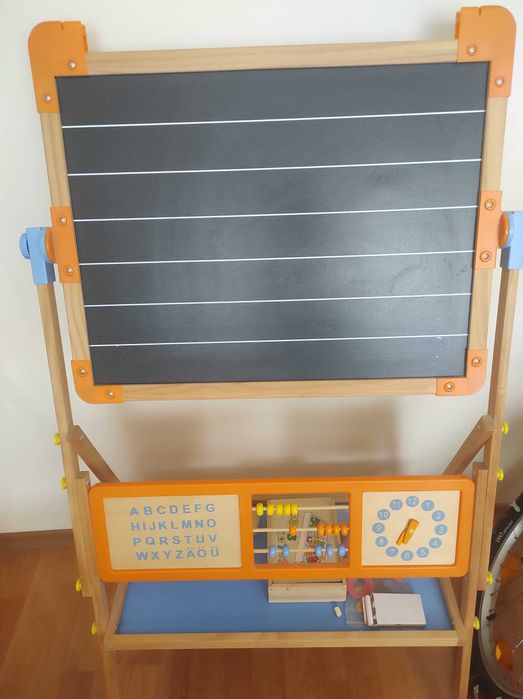 Дървена магнитна дъска