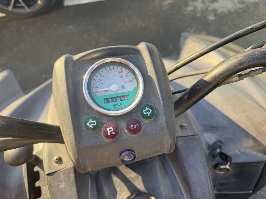 Vand ATV sau schimb cu o mașina