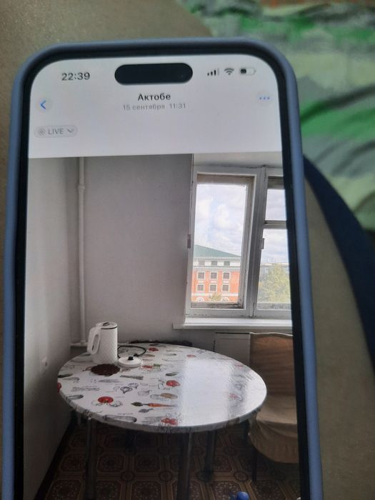 Стол большой продам