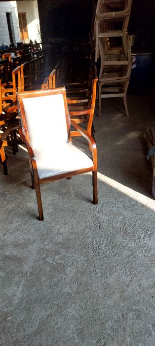 Stul diplomat kreslo