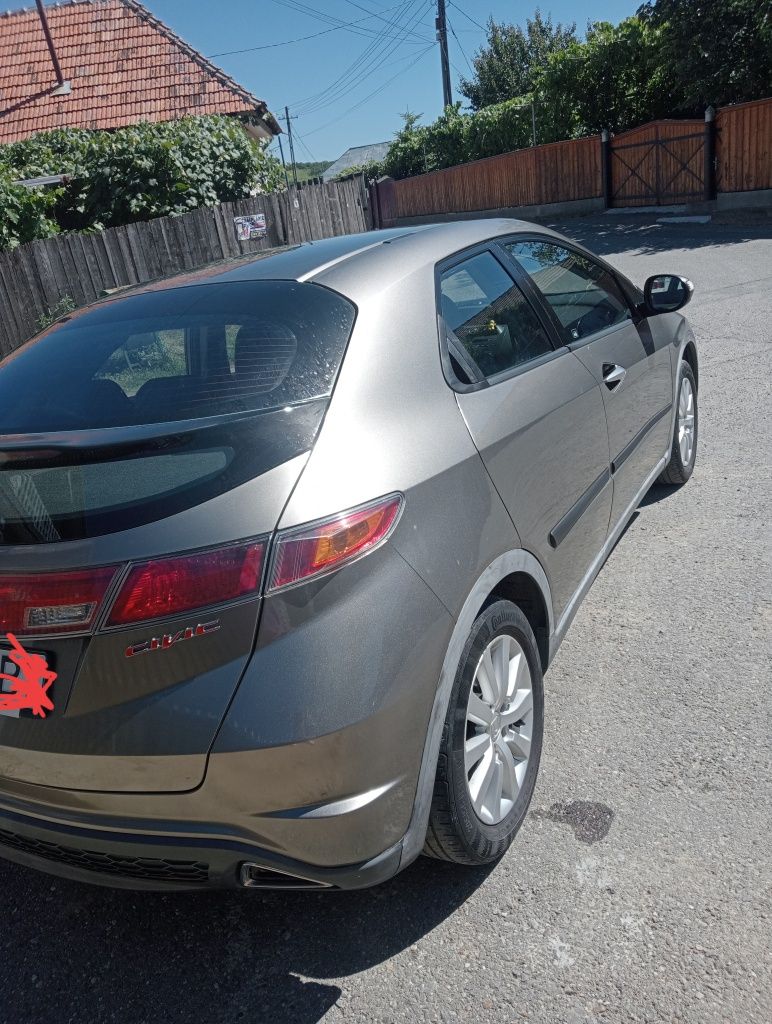 Honda civic 1.4  2006