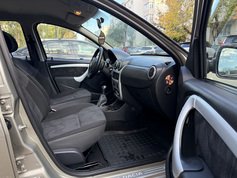 Dacia Logan Laureate 2009 1.4 MPI 75 CP KM 80.000 reali !