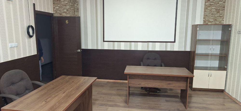 Офис с мебелью и всеми удобствами на Мирабаде ( ул.Нукксская)