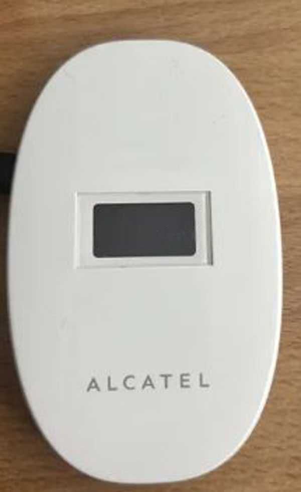 Продавам Два Мобилни Рутери Alcatel MW40V1 и Alcatel Y580D One Touch !